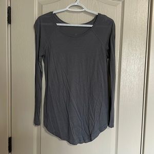 Lululemon long sleeve size 4-6